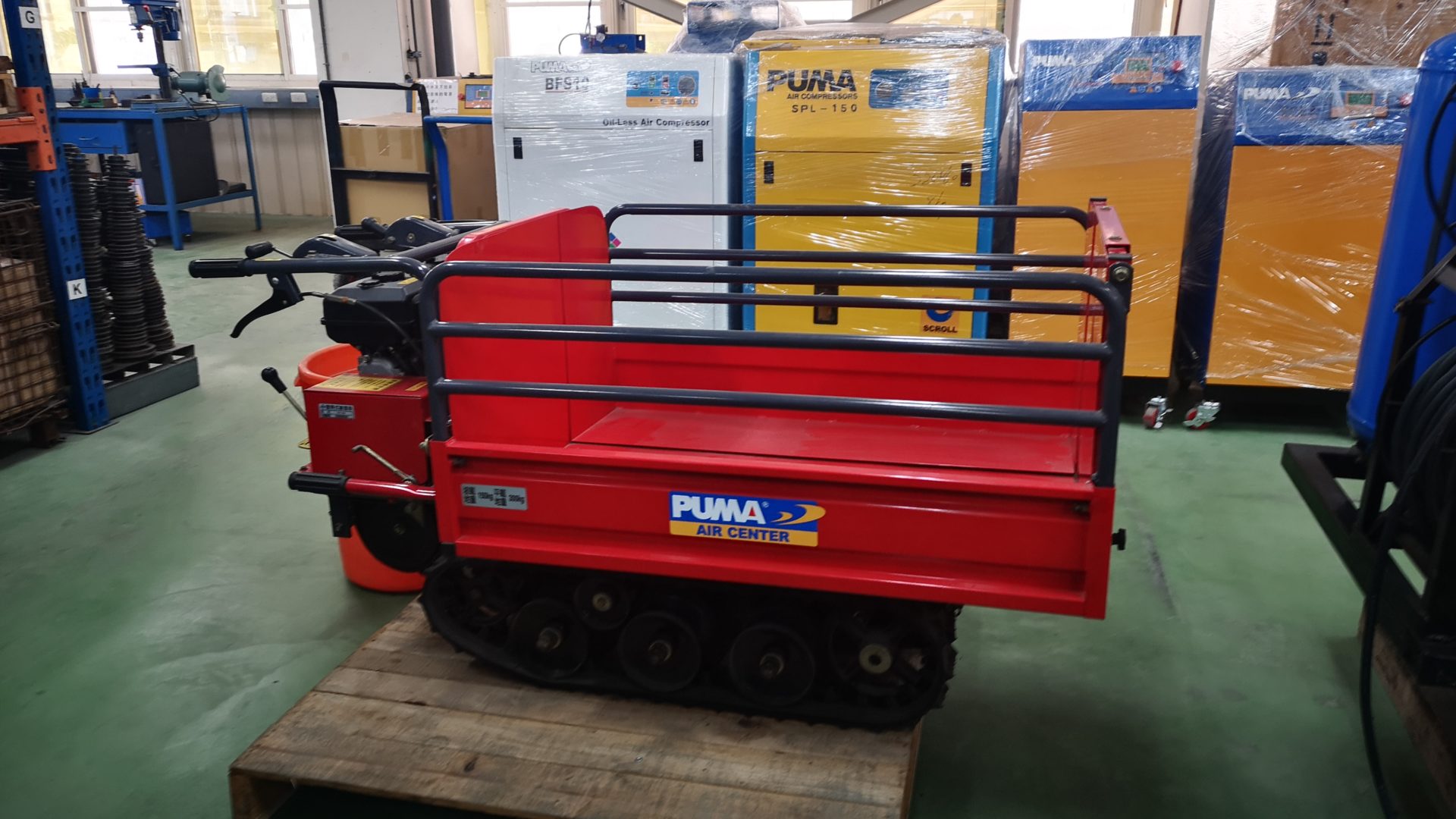 รถตีนตะขาบ