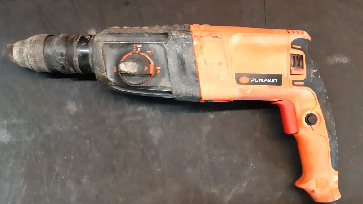 สว่านโรตารี่ PUMPKIN ติดๆดับๆ ?