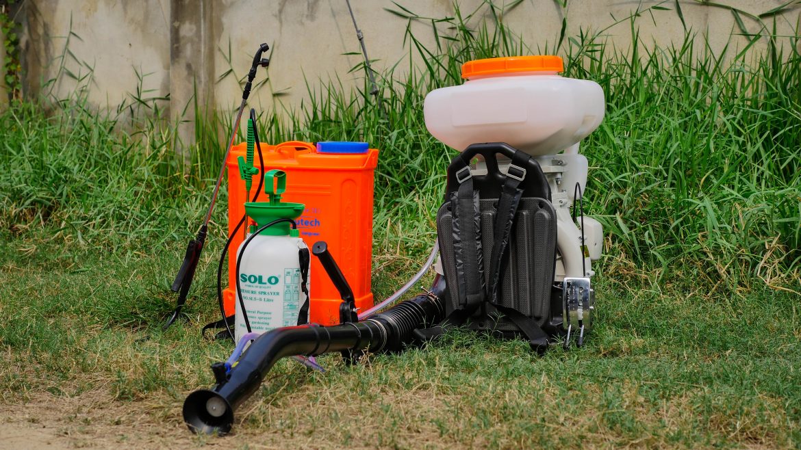 เครื่องพ่นยา