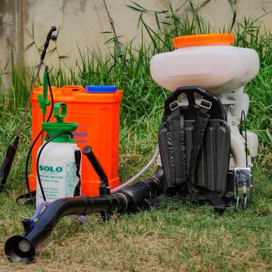 เครื่องพ่นยา