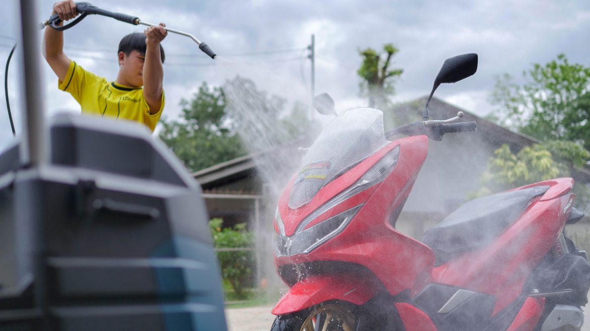 เครื่องฉีดน้ำ