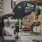 เลื่อยองศาสไลด์