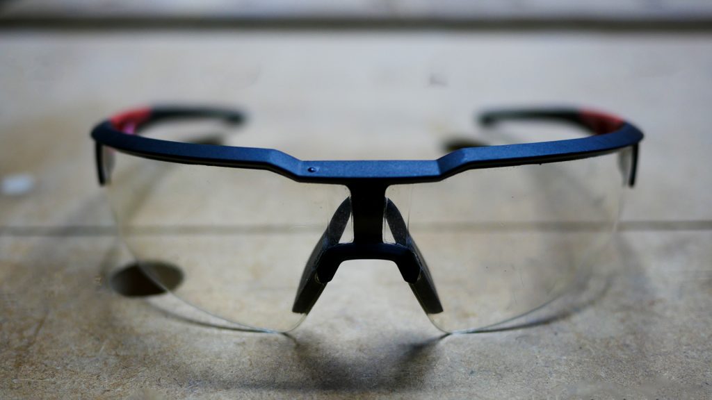 แว่นนิรภัย