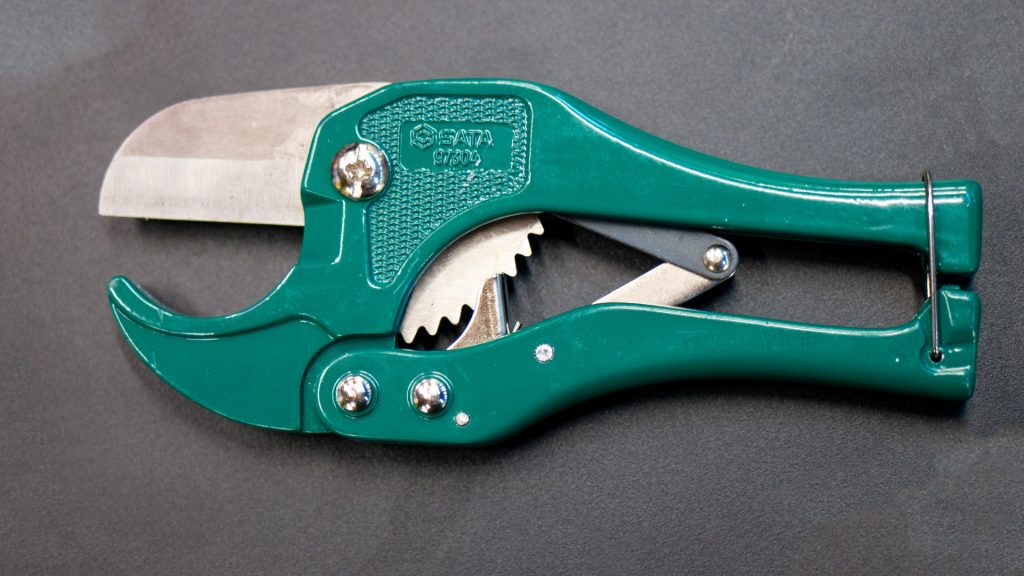 กรรไกรตัดท่อ