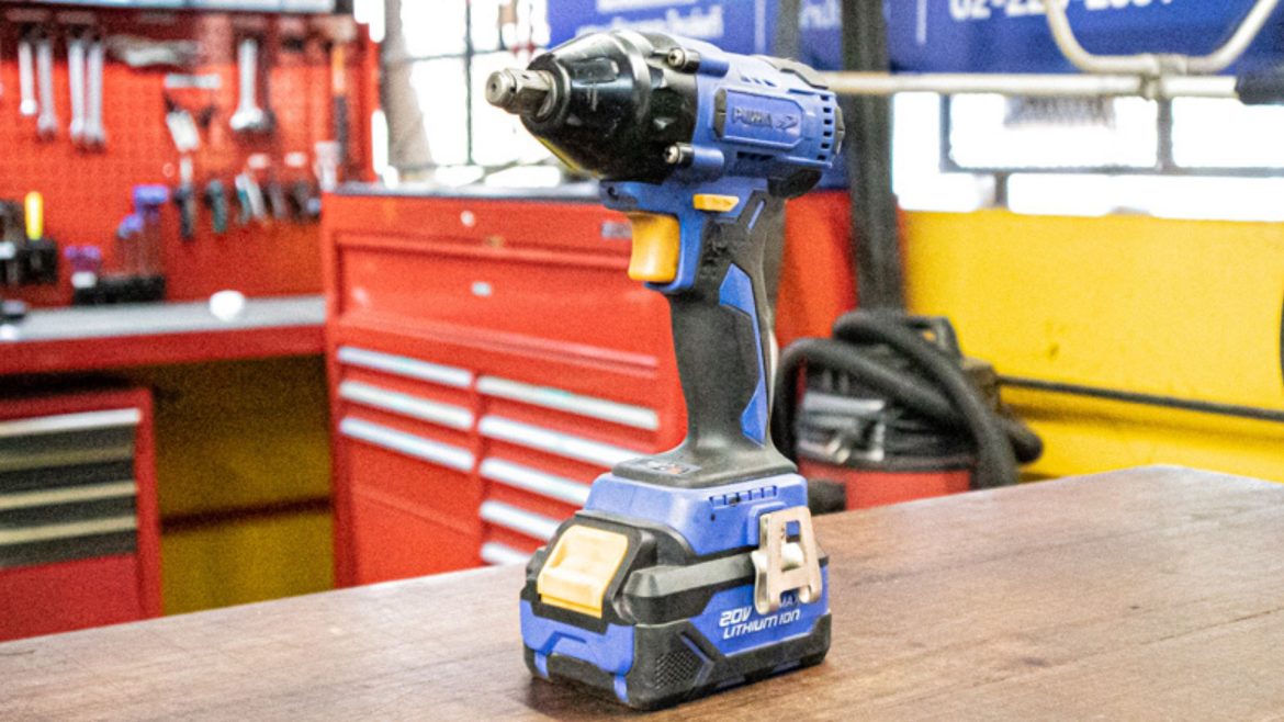 บล็อกไฟฟ้า ร้อนเร็ว!  ปัญหาที่พบบ่อย สาเหตุมาจากอะไร? และวิธีป้องกัน